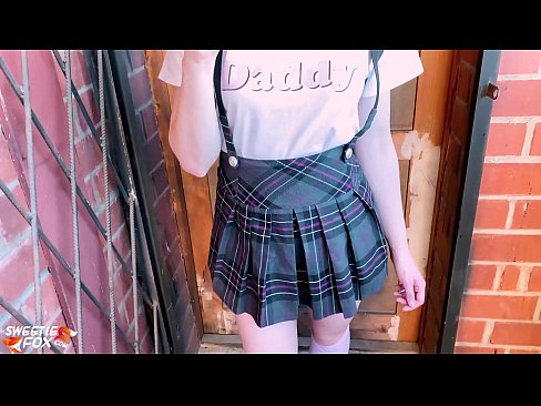 ❤️ Skolniece dziļi sūc savu locekli un nodarbību vietā dīdās. Sekss video pie porno lv.bestsexporno.ru ﹏