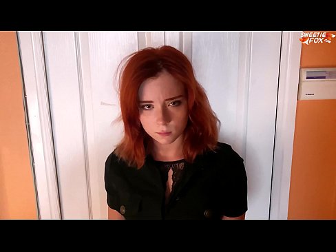 ❤️ Apsargs sodīja skaistu sievieti par zādzību veikalā - sperma mutē Sekss video pie porno lv.bestsexporno.ru ﹏