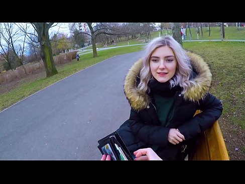❤️ Norij svešinieka karstu spermu par naudu - blowjob in the park by Eva Elfie Sekss video pie porno lv.bestsexporno.ru ﹏